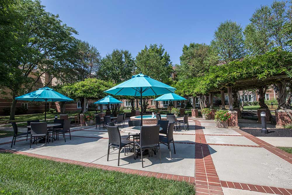 ClubhouseCourtyard Clubhouse Courtyard Cafe