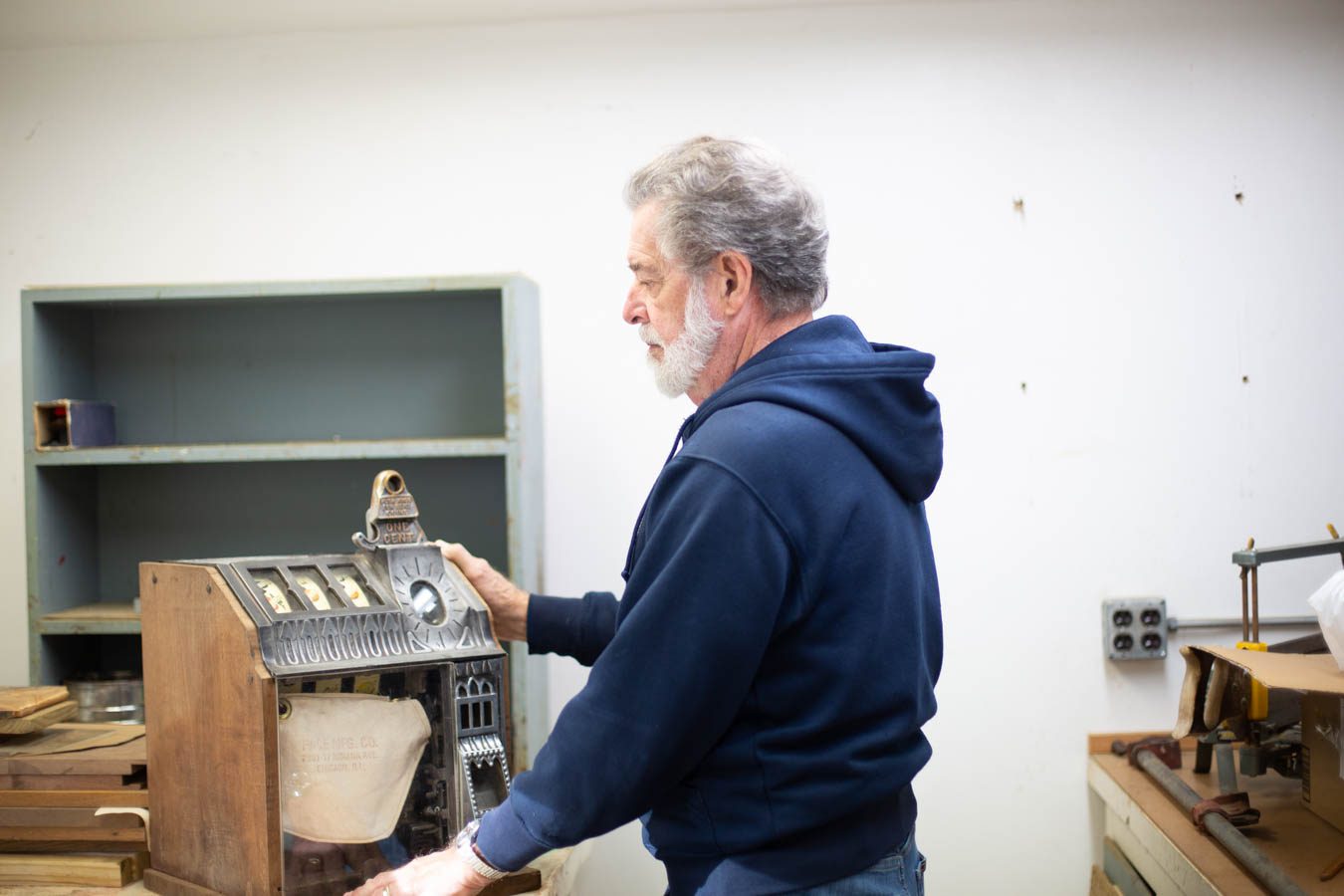 Masonic Village at Elizabethtown resident George Lyter and his antique penny slot machine